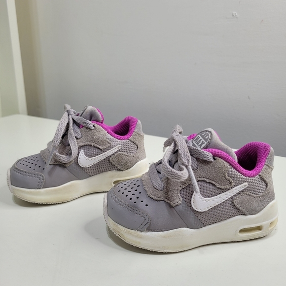 Nike Air Max Guile Grey and Pink Sneakers 917644-004 Size Girl's 5C - Picture 4 of 10
